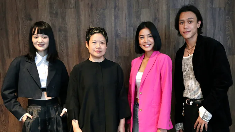 อโนชา สุวิชากรพงศ์ x ทีมนักแสดง ชวนเปิดรับ ‘ใจจำลอง’ หนังไทยอิสระที่ท้าทายการรับรู้ของทั้งคนทำและคนดู